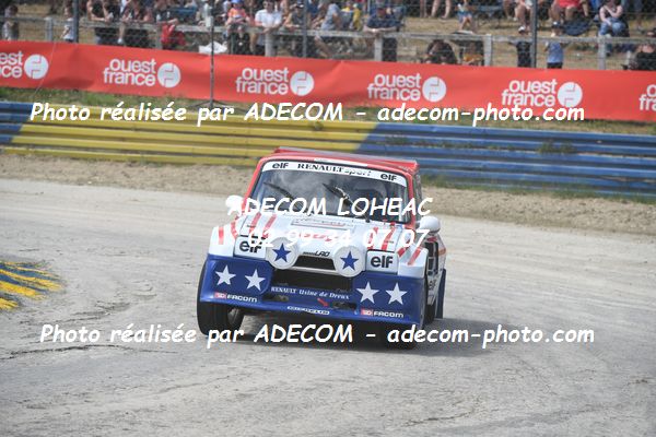 http://v2.adecom-photo.com/images//1.RALLYCROSS/2022/14_RALLYCROSS_KERLABO_2022/LEGENDS/ROUSSEL_Gerard/91A_3277.JPG