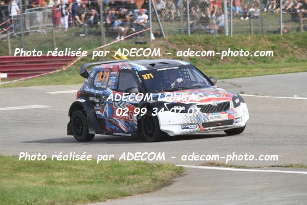 http://v2.adecom-photo.com/images//1.RALLYCROSS/2022/17_RALLYCROSS_LOHEAC_2022/DIVISION_3/DURAND_David/93A_2665.JPG