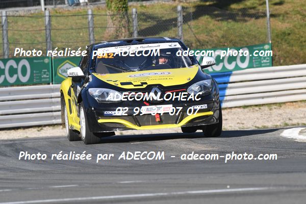 http://v2.adecom-photo.com/images//1.RALLYCROSS/2022/19_RALLYCROSS_MAYENNE_2022/DIVISION_3/PELHATRE_Franck/01A_1308.JPG