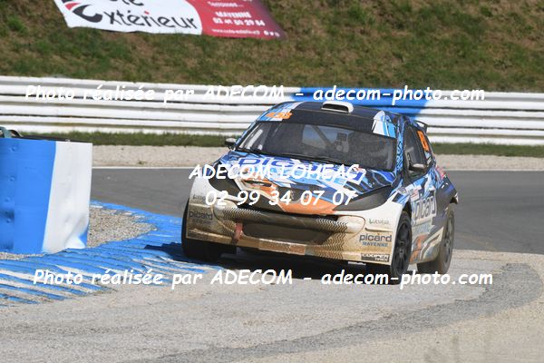 http://v2.adecom-photo.com/images//1.RALLYCROSS/2022/19_RALLYCROSS_MAYENNE_2022/DIVISION_4/RINGUET_Simon/01A_2464.JPG