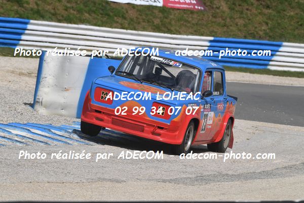 http://v2.adecom-photo.com/images//1.RALLYCROSS/2022/19_RALLYCROSS_MAYENNE_2022/LEGENDS/GAMBILLON_Michel/01A_2777.JPG