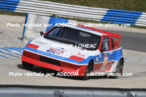 http://v2.adecom-photo.com/images//1.RALLYCROSS/2022/19_RALLYCROSS_MAYENNE_2022/LEGENDS/QUEMENER_Alain/01A_2806.JPG