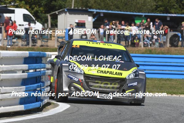 http://v2.adecom-photo.com/images//1.RALLYCROSS/2022/19_RALLYCROSS_MAYENNE_2022/SUPER_CAR/CHAPALAIN_Erwan/01A_2364.JPG