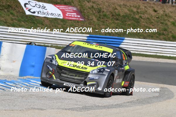 http://v2.adecom-photo.com/images//1.RALLYCROSS/2022/19_RALLYCROSS_MAYENNE_2022/SUPER_CAR/CHAPALAIN_Erwan/01A_3073.JPG