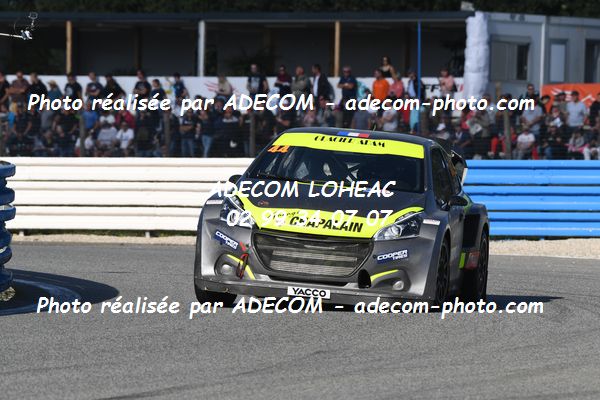 http://v2.adecom-photo.com/images//1.RALLYCROSS/2022/19_RALLYCROSS_MAYENNE_2022/SUPER_CAR/CHAPALAIN_Erwan/01A_4416.JPG