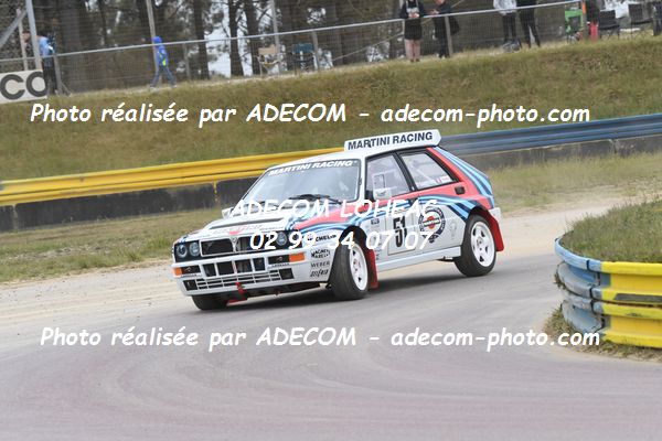 http://v2.adecom-photo.com/images//1.RALLYCROSS/2022/3_RALLYCROSS_LESSAY_2022/LEGEND_SHOW/CAMERINO_Dominique/76A_2835.JPG