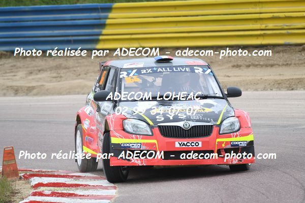 http://v2.adecom-photo.com/images//1.RALLYCROSS/2022/3_RALLYCROSS_LESSAY_2022/SUPER_1600/LAMBEC_Jeremy/76A_3197.JPG