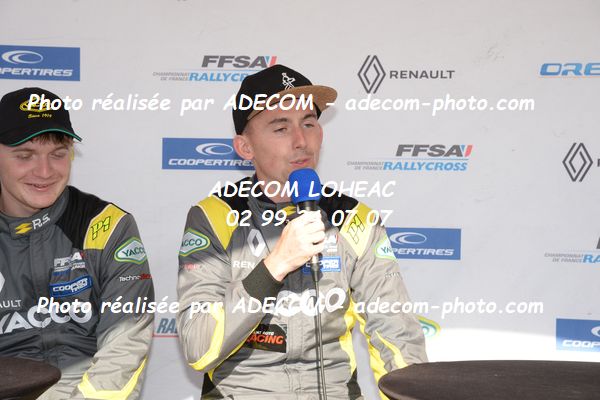 http://v2.adecom-photo.com/images//1.RALLYCROSS/2023/12_RALLYCROSS_CHATEAUROUX_2023/AMBIANCE_DIVERS/43E_6532.JPG