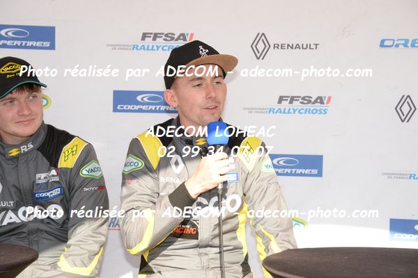 http://v2.adecom-photo.com/images//1.RALLYCROSS/2023/12_RALLYCROSS_CHATEAUROUX_2023/AMBIANCE_DIVERS/43E_6533.JPG