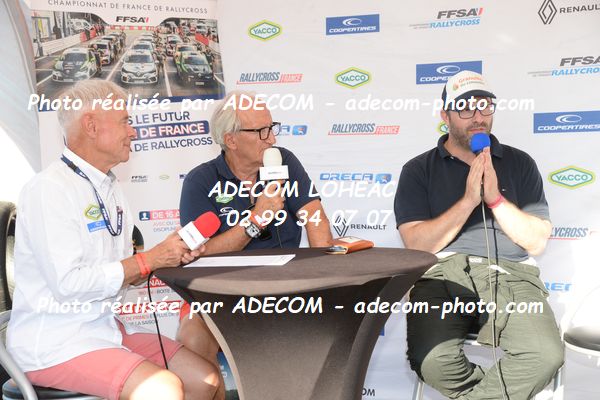 http://v2.adecom-photo.com/images//1.RALLYCROSS/2023/12_RALLYCROSS_CHATEAUROUX_2023/AMBIANCE_DIVERS/43E_6568.JPG