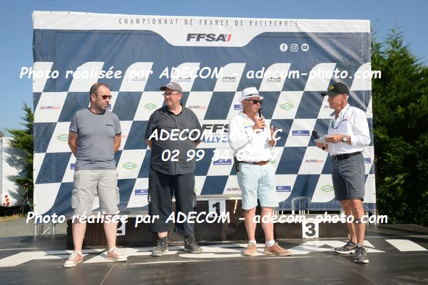 http://v2.adecom-photo.com/images//1.RALLYCROSS/2023/12_RALLYCROSS_CHATEAUROUX_2023/AMBIANCE_DIVERS/43E_6784.JPG