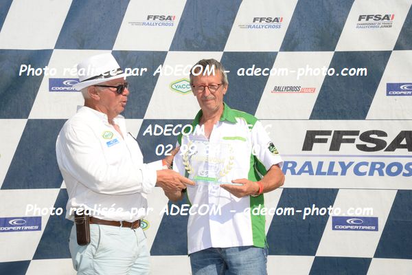 http://v2.adecom-photo.com/images//1.RALLYCROSS/2023/12_RALLYCROSS_CHATEAUROUX_2023/AMBIANCE_DIVERS/43E_6801.JPG