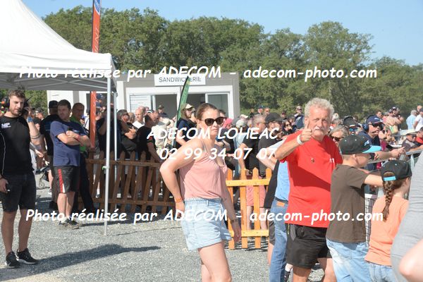 http://v2.adecom-photo.com/images//1.RALLYCROSS/2023/12_RALLYCROSS_CHATEAUROUX_2023/SUPERCAR/JEANNEY_Davy/42E_6443.JPG