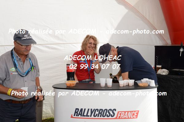 http://v2.adecom-photo.com/images//1.RALLYCROSS/2023/17_RALLYCROSS_KERLABO_2023/AMBIANCE_DIVERS/49A_7921.JPG