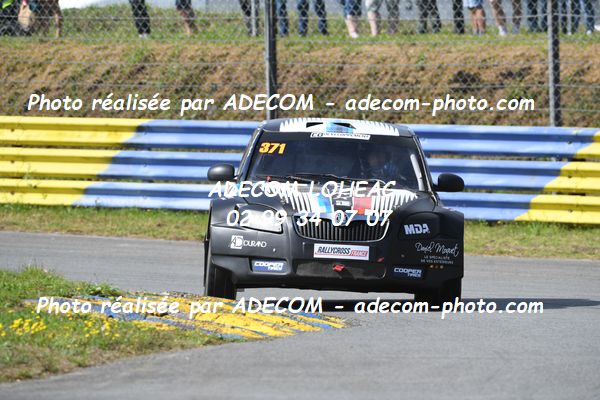 http://v2.adecom-photo.com/images//1.RALLYCROSS/2023/17_RALLYCROSS_KERLABO_2023/DIVISION_3/DURAND_David/48A_7830.JPG