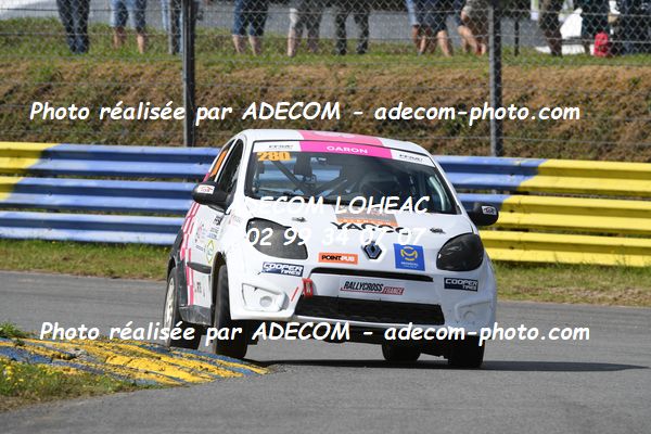 http://v2.adecom-photo.com/images//1.RALLYCROSS/2023/17_RALLYCROSS_KERLABO_2023/TWINGO/CARON_Lena/48A_7934.JPG