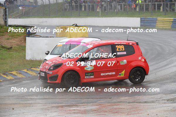 http://v2.adecom-photo.com/images//1.RALLYCROSS/2023/17_RALLYCROSS_KERLABO_2023/TWINGO/CARON_Lena/49A_9055.JPG