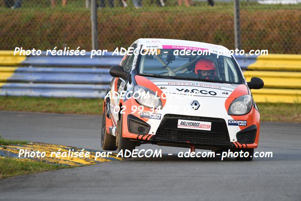 http://v2.adecom-photo.com/images//1.RALLYCROSS/2023/17_RALLYCROSS_KERLABO_2023/TWINGO/DANVEAU_Chloe/48A_6325.JPG