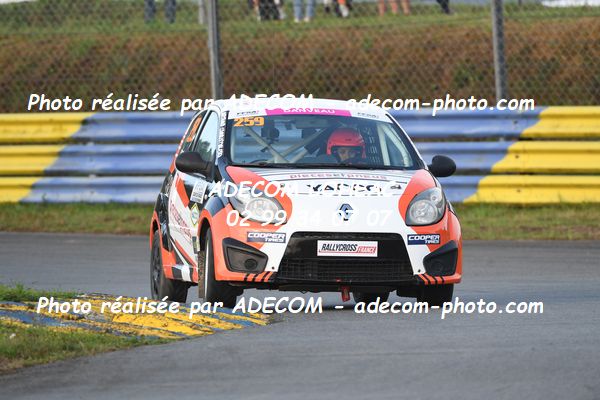 http://v2.adecom-photo.com/images//1.RALLYCROSS/2023/17_RALLYCROSS_KERLABO_2023/TWINGO/DANVEAU_Chloe/48A_6344.JPG