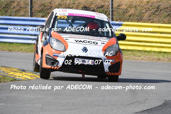 http://v2.adecom-photo.com/images//1.RALLYCROSS/2023/17_RALLYCROSS_KERLABO_2023/TWINGO/DANVEAU_Chloe/48A_7885.JPG