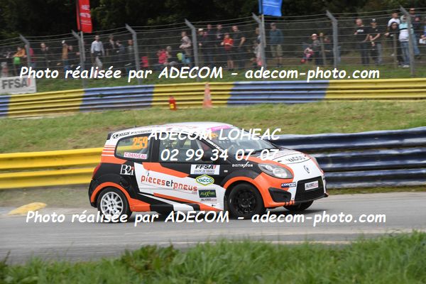 http://v2.adecom-photo.com/images//1.RALLYCROSS/2023/17_RALLYCROSS_KERLABO_2023/TWINGO/DANVEAU_Chloe/49A_1048.JPG