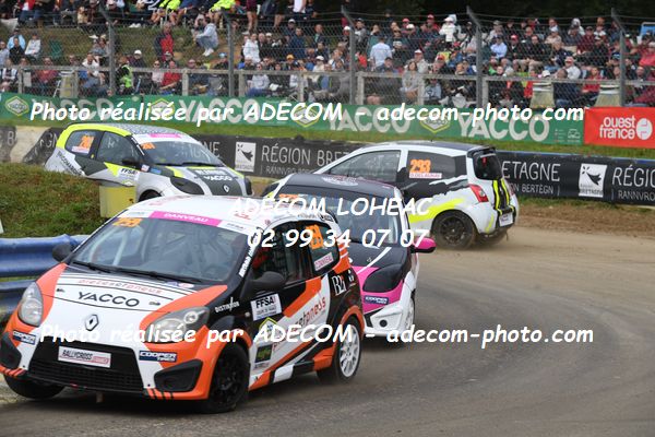 http://v2.adecom-photo.com/images//1.RALLYCROSS/2023/17_RALLYCROSS_KERLABO_2023/TWINGO/DANVEAU_Chloe/49A_9869.JPG