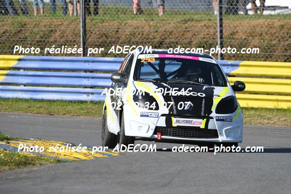 http://v2.adecom-photo.com/images//1.RALLYCROSS/2023/17_RALLYCROSS_KERLABO_2023/TWINGO/DELAUNAY_Olympe/48A_7255.JPG