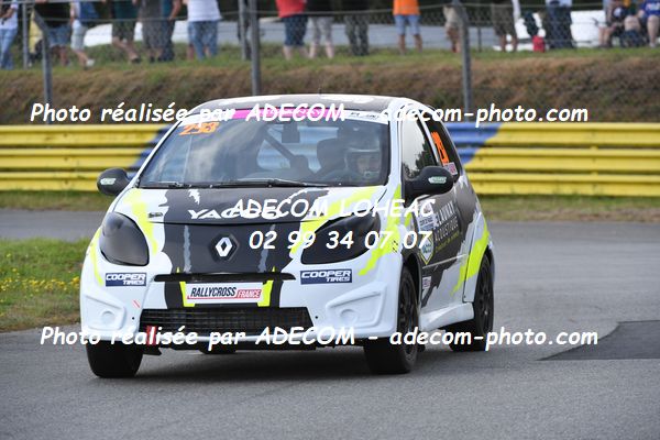 http://v2.adecom-photo.com/images//1.RALLYCROSS/2023/17_RALLYCROSS_KERLABO_2023/TWINGO/DELAUNAY_Olympe/48A_7946.JPG