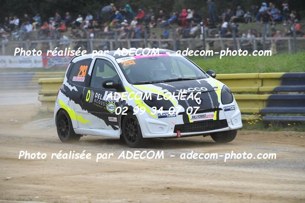 http://v2.adecom-photo.com/images//1.RALLYCROSS/2023/17_RALLYCROSS_KERLABO_2023/TWINGO/DELAUNAY_Olympe/49A_8478.JPG