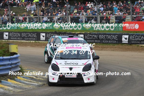 http://v2.adecom-photo.com/images//1.RALLYCROSS/2023/17_RALLYCROSS_KERLABO_2023/TWINGO/DELHOMMAIS_Carla/49A_9832.JPG