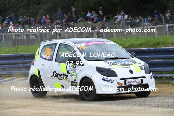 http://v2.adecom-photo.com/images//1.RALLYCROSS/2023/17_RALLYCROSS_KERLABO_2023/TWINGO/JOUBIOUX_Aurianne/49A_8458.JPG