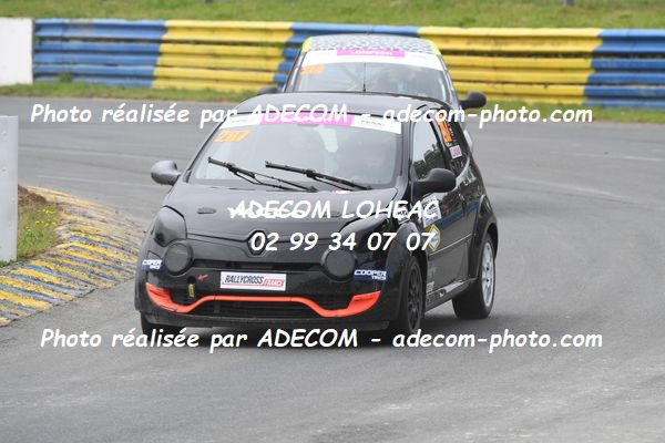 http://v2.adecom-photo.com/images//1.RALLYCROSS/2023/17_RALLYCROSS_KERLABO_2023/TWINGO/LAUNAY_Chanel/49A_0563.JPG