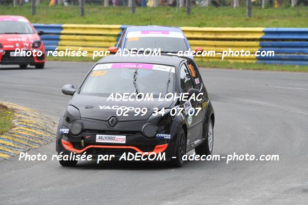 http://v2.adecom-photo.com/images//1.RALLYCROSS/2023/17_RALLYCROSS_KERLABO_2023/TWINGO/LAUNAY_Chanel/49A_0566.JPG