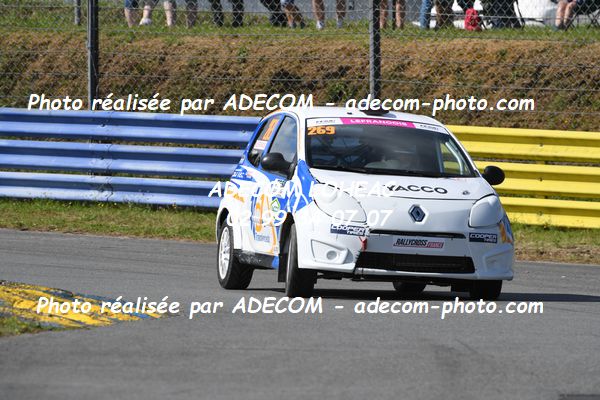 http://v2.adecom-photo.com/images//1.RALLYCROSS/2023/17_RALLYCROSS_KERLABO_2023/TWINGO/LEFRANCOIS_Marie/48A_7902.JPG