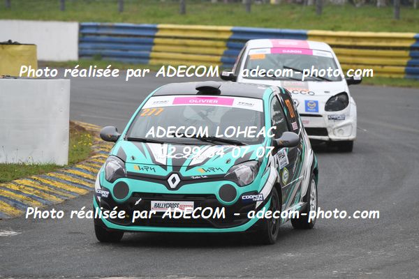 http://v2.adecom-photo.com/images//1.RALLYCROSS/2023/17_RALLYCROSS_KERLABO_2023/TWINGO/OLIVIER_Laurine/49A_0522.JPG