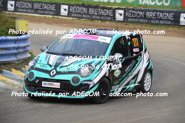 http://v2.adecom-photo.com/images//1.RALLYCROSS/2023/17_RALLYCROSS_KERLABO_2023/TWINGO/OLIVIER_Laurine/49A_9843.JPG