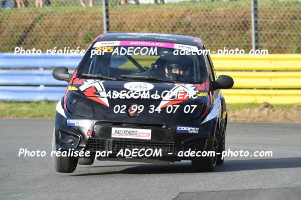 http://v2.adecom-photo.com/images//1.RALLYCROSS/2023/17_RALLYCROSS_KERLABO_2023/TWINGO/SEIGNARD_Melanie/48A_6425.JPG