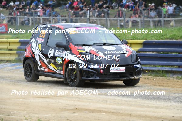 http://v2.adecom-photo.com/images//1.RALLYCROSS/2023/17_RALLYCROSS_KERLABO_2023/TWINGO/SEIGNARD_Melanie/49A_8422.JPG