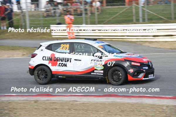 http://v2.adecom-photo.com/images//1.RALLYCROSS/2023/20_RALLYCROSS_LOHEAC_2023/CLIO/BENEZET_Andrea/53A_2236.JPG