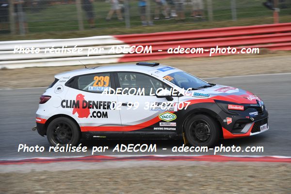 http://v2.adecom-photo.com/images//1.RALLYCROSS/2023/20_RALLYCROSS_LOHEAC_2023/CLIO/BENEZET_Andrea/53A_2245.JPG