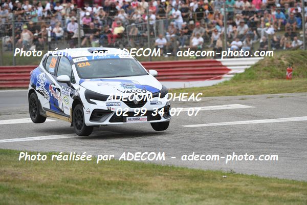 http://v2.adecom-photo.com/images//1.RALLYCROSS/2023/20_RALLYCROSS_LOHEAC_2023/CLIO/DUFAS_Bryan/53A_3748.JPG