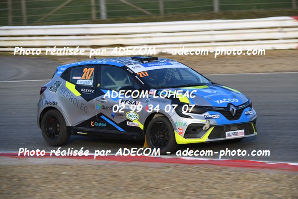 http://v2.adecom-photo.com/images//1.RALLYCROSS/2023/20_RALLYCROSS_LOHEAC_2023/CLIO/GOUESBET_Kelig/53A_1481.JPG