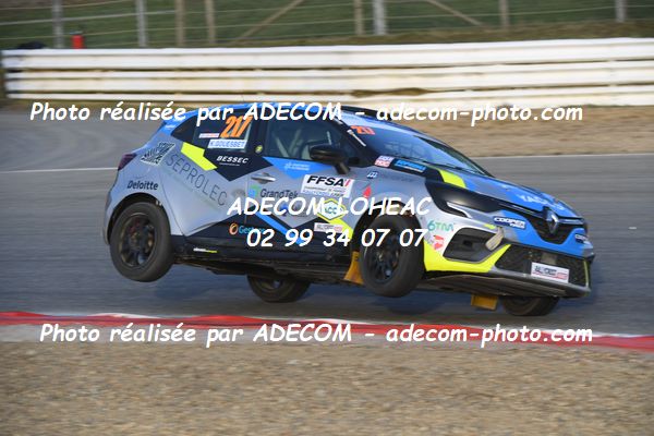 http://v2.adecom-photo.com/images//1.RALLYCROSS/2023/20_RALLYCROSS_LOHEAC_2023/CLIO/GOUESBET_Kelig/53A_1492.JPG