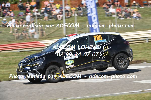 http://v2.adecom-photo.com/images//1.RALLYCROSS/2023/20_RALLYCROSS_LOHEAC_2023/CLIO/HAMONOU_Quentin/53A_2737.JPG