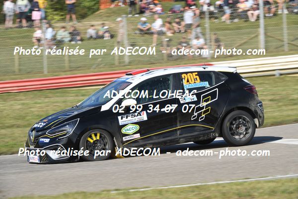 http://v2.adecom-photo.com/images//1.RALLYCROSS/2023/20_RALLYCROSS_LOHEAC_2023/CLIO/HAMONOU_Quentin/53A_2738.JPG