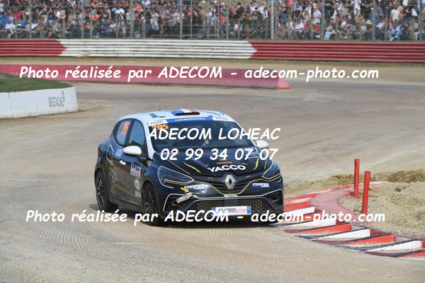 http://v2.adecom-photo.com/images//1.RALLYCROSS/2023/20_RALLYCROSS_LOHEAC_2023/CLIO/HAMONOU_Quentin/53A_4440.JPG