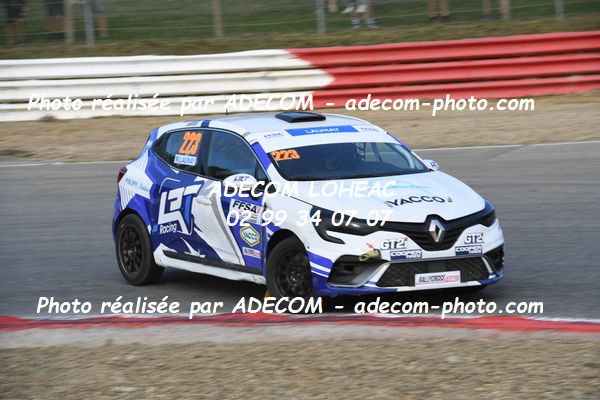 http://v2.adecom-photo.com/images//1.RALLYCROSS/2023/20_RALLYCROSS_LOHEAC_2023/CLIO/LAUNAY_Marceau/53A_2218.JPG