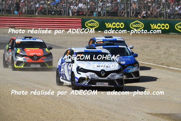 http://v2.adecom-photo.com/images//1.RALLYCROSS/2023/20_RALLYCROSS_LOHEAC_2023/CLIO/LAUNAY_Marceau/53A_5589.JPG