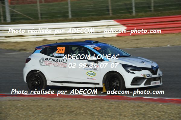 http://v2.adecom-photo.com/images//1.RALLYCROSS/2023/20_RALLYCROSS_LOHEAC_2023/CLIO/SARHY_Gautier/53A_1505.JPG