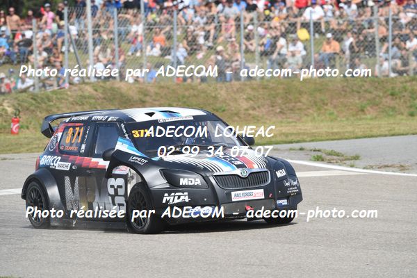 http://v2.adecom-photo.com/images//1.RALLYCROSS/2023/20_RALLYCROSS_LOHEAC_2023/DIVISION_3/DURAND_David/53A_3371.JPG